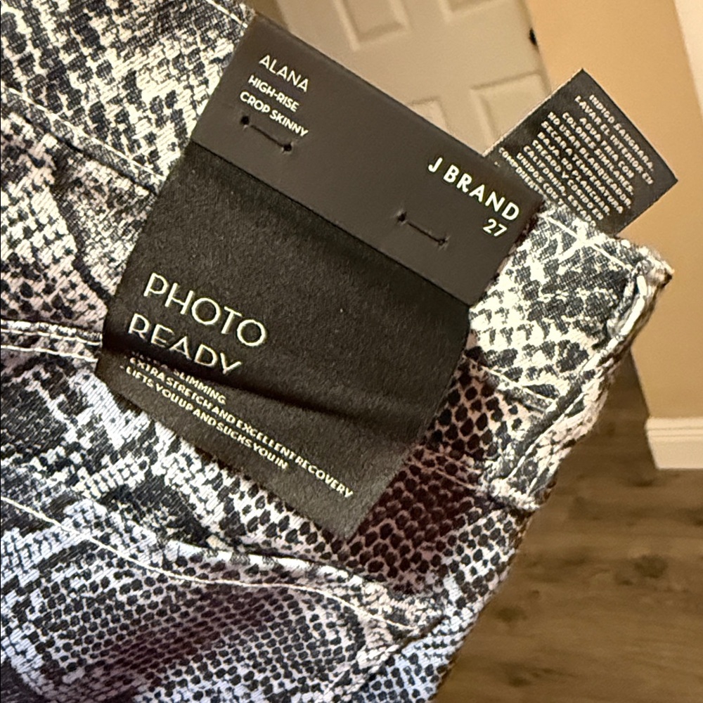 J Brand Photo Ready Alana High Rise Blue Ombre Snakeskin Crop Skinny 27 NWT - Picture 2 of 4